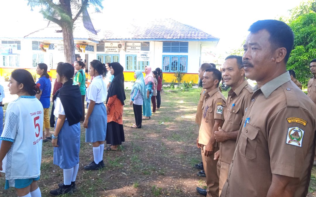 PEMDES Seriwau Mengikuti Latihan Maena Di Kantor Kecamatan Sawo